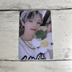 《希少》ジフン B.O.M.B KABOOM VER Truz トレカ