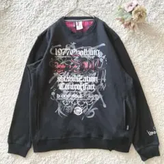 b one soul グラフィックスウェット トレーナー L メンズ ブラック