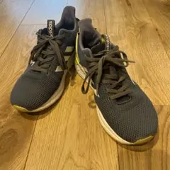 adidas アディダス　シューズ　24.5㎝