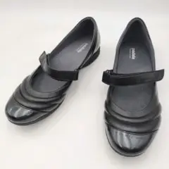 人気✨️未使用品アシックスpedale ストラップ黒 フラットシューズ 23.5