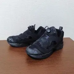 Reebok インスタポンプフューリー 95