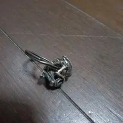 真鍮エイリアンキーホルダー