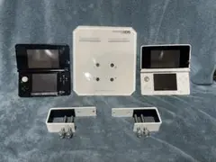 ニンテンドー3DS クリアブラックとピュアホワイト本体2個セット　スタンド付き