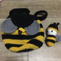 ハンドメイドハチリュック ハチ
