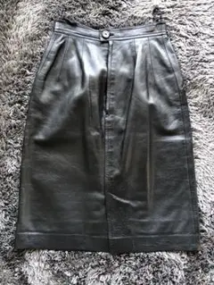 LOEWE製 レザースカート