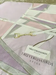 【新品未使用】TRUSSARDI トラサルディ ベルト柄ピンク シルクスカーフ