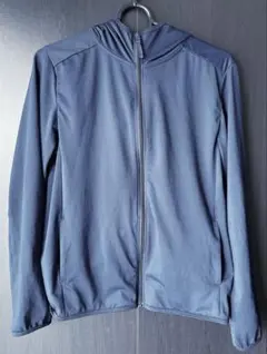 UNIQLO エアリズム　UVカットメッシュパーカー　ネイビー150size