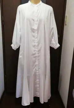 GU ホワイト ロングシャツドレス
