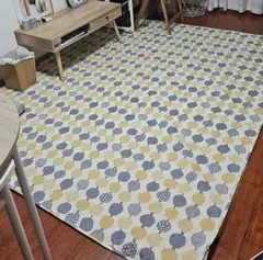 イエローグレー ドット柄ラグ