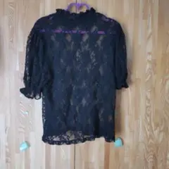 GU ブラック レース 半袖トップス