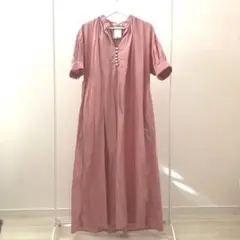 ピンク　ワンピース