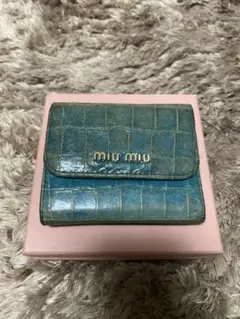 miumiu 折り財布