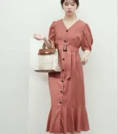 ナチュラルクチュール　綿麻　ワンピース　ベルトなし