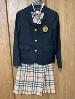 卒業式 女の子 スーツ Burberryセットアップ 美品