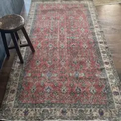 花柄　ヴィンテージラグ　トルコラグ