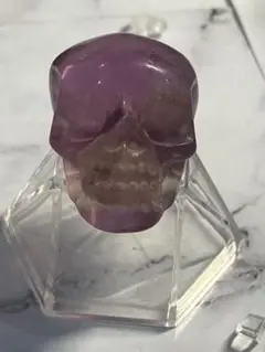 天然石フローライト　彫刻スカル型置物 ③