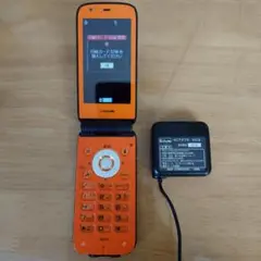 ドコモN904i 折りたたみ携帯電話 充電器付