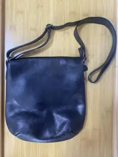 ショルダーバッグ　黒