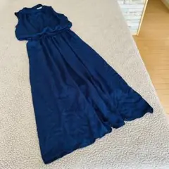 美品上品♣︎アンドサーチ♣︎ノースリーブロングワンピース【M】艶感　ゴム紺　さらさら