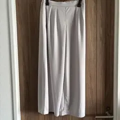 ライトグレー ワイドパンツ ゴムウエスト