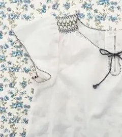 little cotton clothes 刺繍ブラウス
