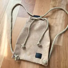 ◇ベージュ◇型押し風◇リュックサック◇ナップサック◇