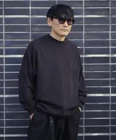 SUKA Embroidery Crew Sweat Lサイズ