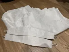 ニトリ リラ　アイボリー　ドレープカーテン 100cm×200cm ２枚入り