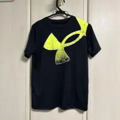 ⭐️Under Armour ⭐️ブラック/イエロー Tシャツ