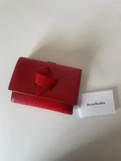 Acne Studios レッド 三つ折り財布
