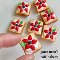 Item thumbnail for item 7cdaeeb2-859d-4b0f-a913-bd76e69ca867