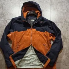Item thumbnail for item 3f4124b8-1ef1-45dd-b396-ba7d87e4c500