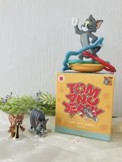 【未使用】トム&ジェリ＊ハッピーセット＊チャーム2つセット