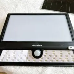 センサーライト60 LED ソーラーライトDIYアドレスサイン付き