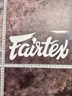 Fairtex ロゴ ステッカー 約23cm x 12cm