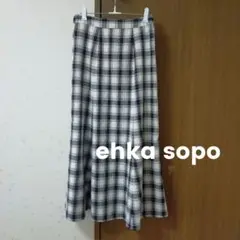 【ehka sopo】黒・白・グレーのチェック柄フレアスカート