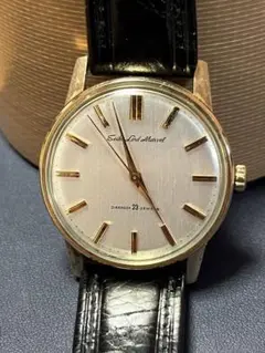 Item thumbnail for item 438ed6c8-33f9-46e5-a716-e8167143ecd5