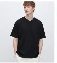 UNIQLO リラックスフィットVネックTシャツ BLACK 2枚セット
