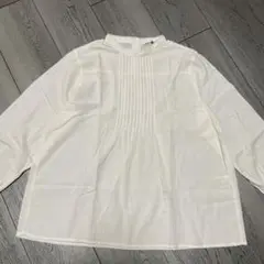 ホワイト ピンタックデザイン 長袖シャツ