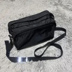 Y'SACCS POUR FEMME イザック ショルダーバッグ ナイロン 黒