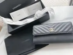 シャネルキャビアスキン長財布