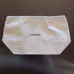 シャネルの化粧品ノベルティのきんちゃくです。