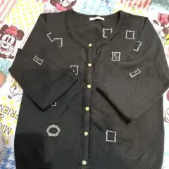 axes femme 刺繍入りブラックカーディガン