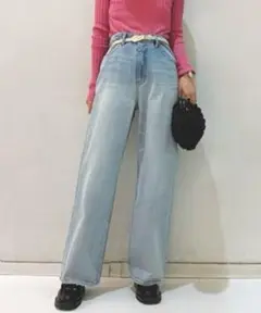 リリーブラウン　ストレートワイドデニムパンツ