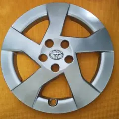 トヨタプリウス 30前期 ハイグロス ホイールキャップ