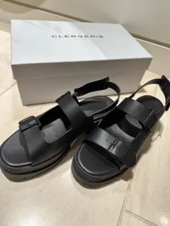 超新品です！Robert Clergerie