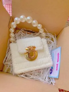 Item thumbnail for item 749670d4-55fe-4f65-b370-74a683797360