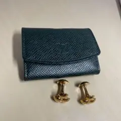 ルイ ヴィトン カフスピン ケース グリーン ゴールド