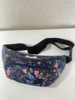 ウエストバッグ