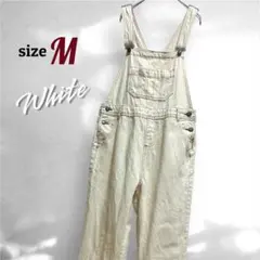 Item thumbnail for item 5ed8d2f7-06b3-4400-9459-f0f3d3c19bbd